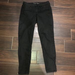 Chip and pepper black jeans syd skinny ankle length size 26 snakeskin